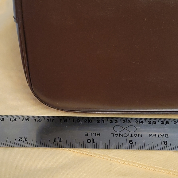 Louis Vuitton Alma Damier PM - Picture 9 of 16